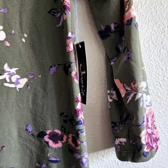 Justify Olive Floral Dress - Picture 4 of 4